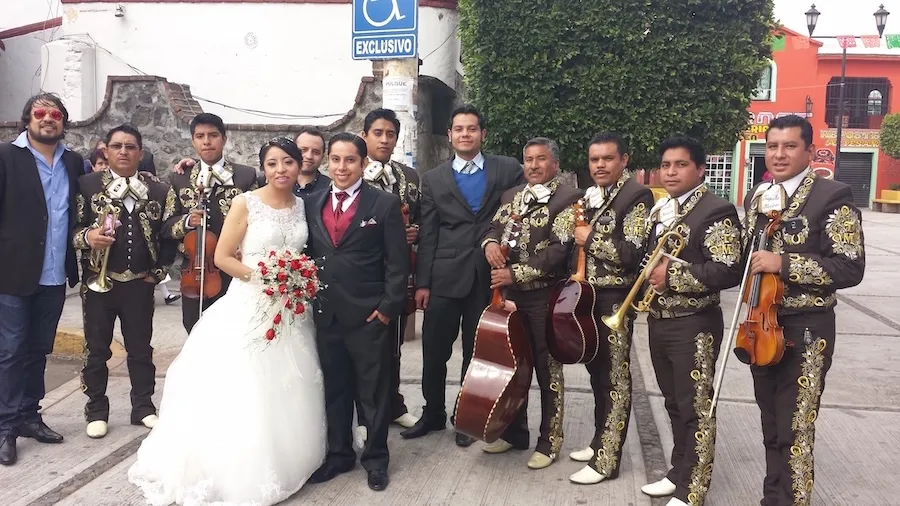 Mariachi en evento de boda